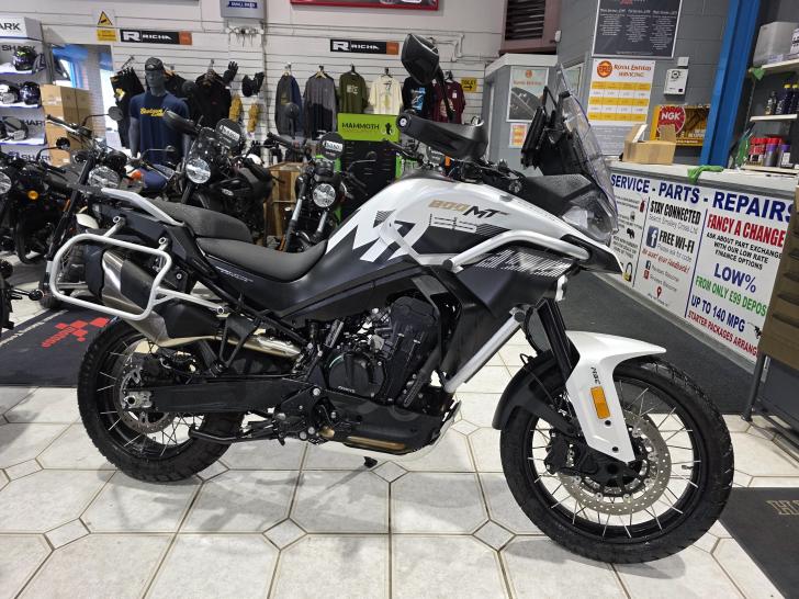 CFMOTO 800MT-ES