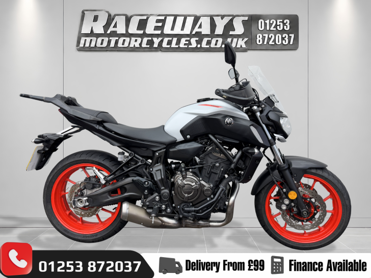 YAMAHA MT-07