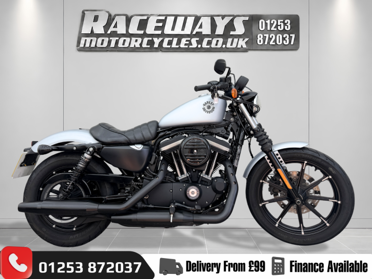 Harley-Davidson SPORTSTER XL883N IRON