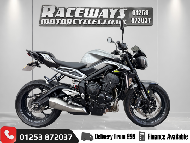 TRIUMPH STREET TRIPLE 765 R