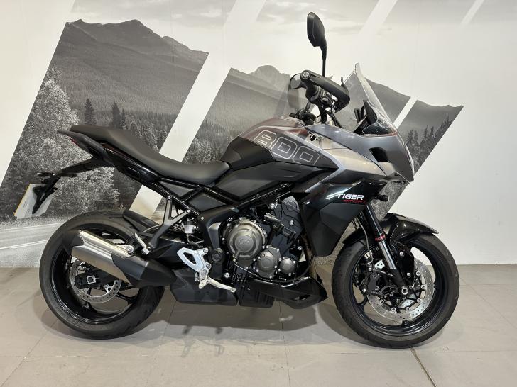 TRIUMPH TIGER SPORT 800
