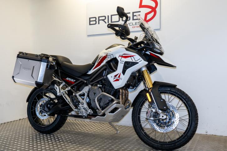 Triumph TIGER 1200 DESERT EDITION
