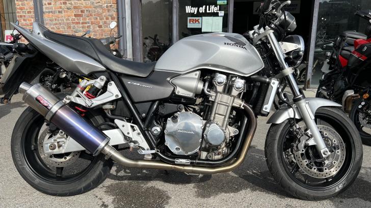 HONDA CB1300