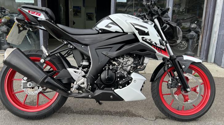 SUZUKI GSX-S125