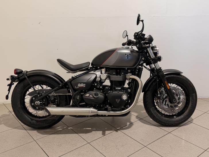Triumph BONNEVILLE BOBBER
