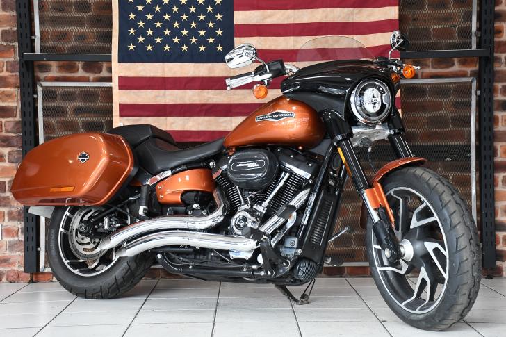 Harley-Davidson SOFTAIL FLSB SPORT GLIDE