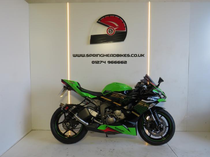 KAWASAKI NINJA ZX-6R