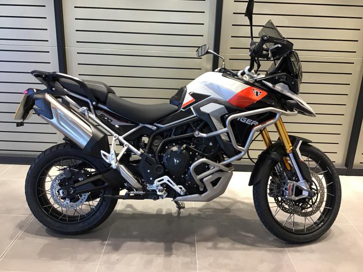 TRIUMPH TIGER 900 RALLY PRO