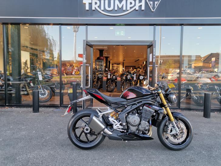 Triumph SPEED TRIPLE 1200 RS