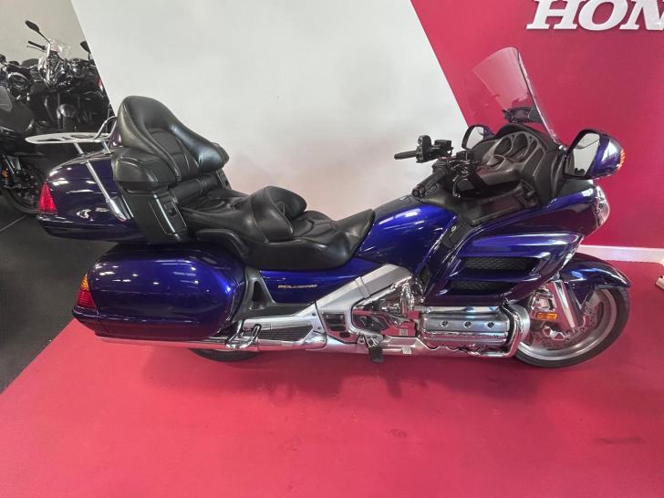 HONDA GL1800 GOLD WING