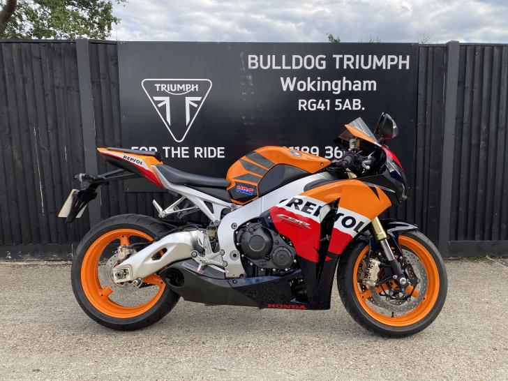 Honda CBR1000RR FIREBLADE