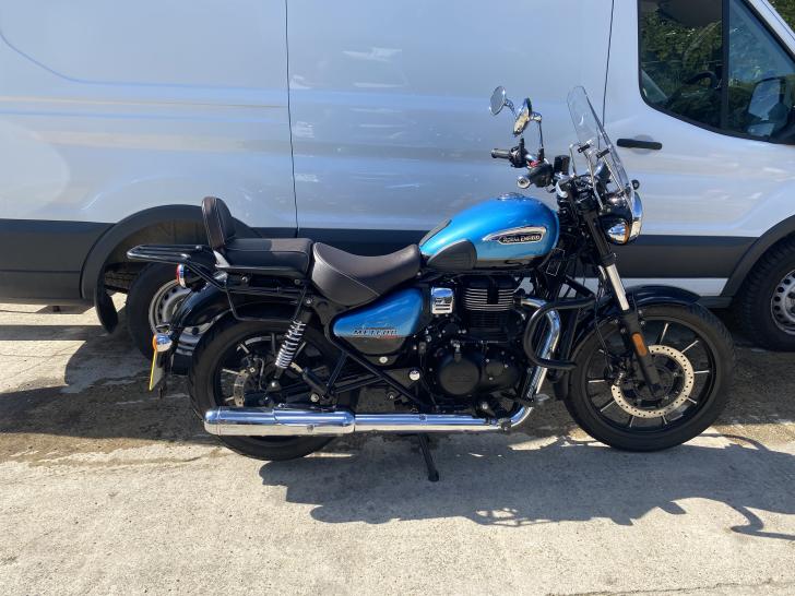 ROYAL ENFIELD METEOR 350 SUPERNOVA