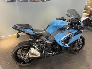 Used Kawasaki Z Z1000SX for sale in Nottingham | Image 2