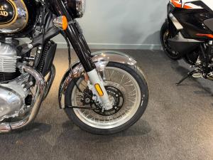 Used Royal Enfield CLASSIC 650 CLASSIC 650 for sale in Nottingham | Image 2