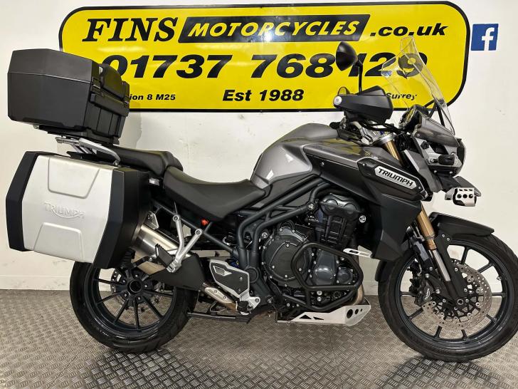 TRIUMPH TIGER EXPLORER 1200