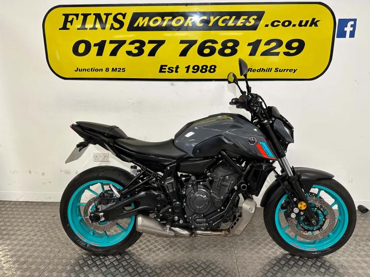 YAMAHA MT-07