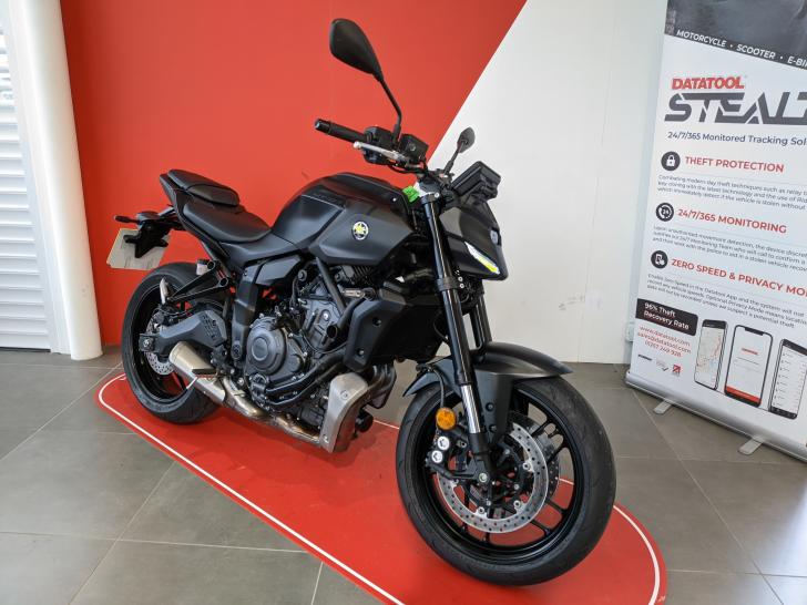 YAMAHA MT-07
