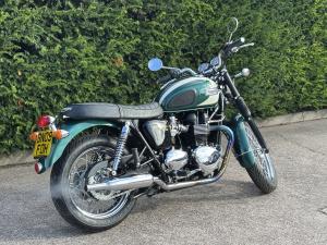 Used Triumph BONNEVILLE BONNEVILLE T100 for sale in Stoke On Trent | Image 2