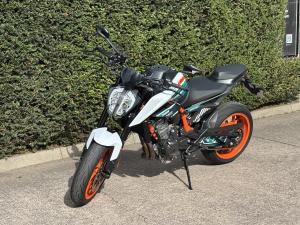 Used KTM 890 890 DUKE for sale in Stoke On Trent | Image 2