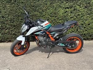 Used KTM 890 890 DUKE for sale in Stoke On Trent | Image 3