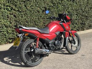 Used Honda CB125F CB125F for sale in Stoke On Trent | Image 2