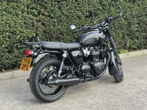 Used Triumph BONNEVILLE BONNEVILLE T120 BLACK for sale in Stoke On Trent | Image 2