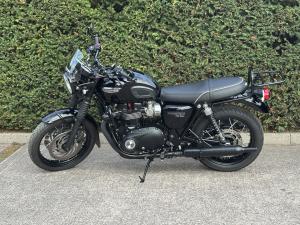 Used Triumph BONNEVILLE BONNEVILLE T120 BLACK for sale in Stoke On Trent | Image 3