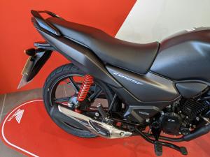 Used Honda CB125F CB125F for sale in Newcastle-under-Lyme | Image 2
