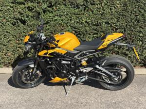 Used Triumph STREET TRIPLE 765 RS STREET TRIPLE 765 RS for sale in Stoke On Trent | Image 3