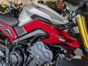 Used Triumph STREET TRIPLE RX STREET TRIPLE RX for sale in Newcastle | Image 2