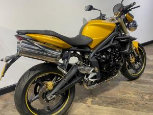 Used Triumph SPEED TRIPLE STREET TRIPLE 675 for sale in Newcastle | Image 2