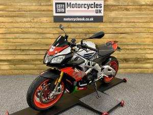 Used Aprilia TUONO V4 1100 FACTORY TUONO V4 1100 FACTORY for sale in Swindon | Image 2