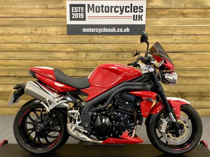 Triumph SPEED TRIPLE 1050