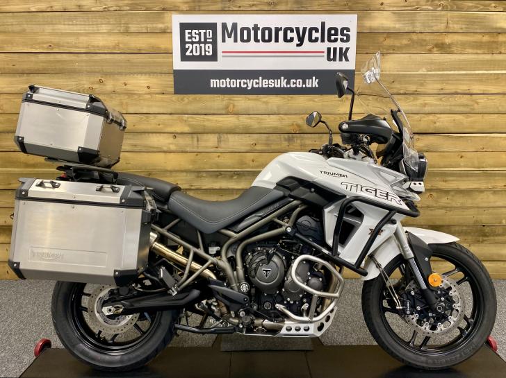 Triumph TIGER 800 XRT