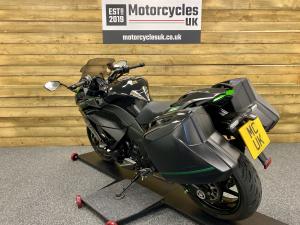 Used Kawasaki NINJA 1000 SX PERFORMANCE TOURER NINJA 1000 SX PERFORMANCE TOURER for sale in Swindon | Image 3