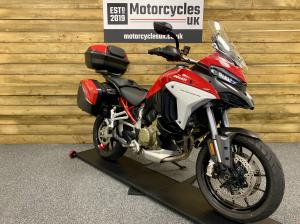 Used Ducati MULTISTRADA V4 S MULTISTRADA V4 S FULL for sale in Swindon | Image 3