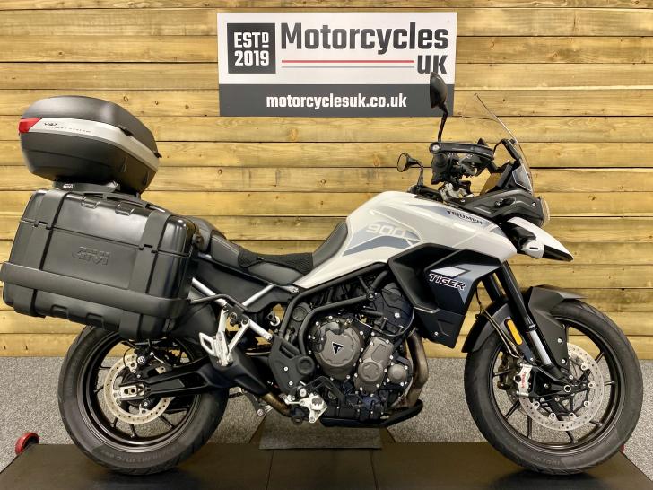 Triumph TIGER 900 GT LOW