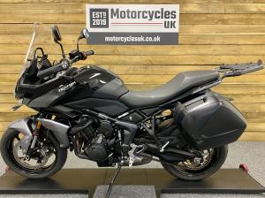 Used Triumph TIGER SPORT 660 TIGER SPORT 660 for sale in Swindon | Image 2