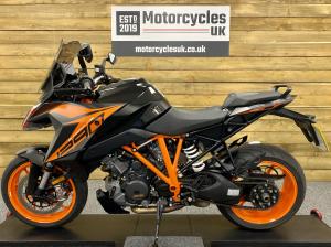 Used KTM 1290 SUPERDUKE GT 1290 SUPER DUKE GT for sale in Swindon | Image 2