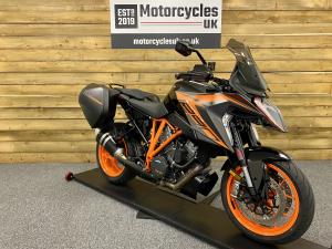Used KTM 1290 SUPERDUKE GT 1290 SUPER DUKE GT for sale in Swindon | Image 3