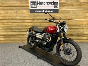 Used Triumph STREET STREET SCRAMBLER for sale in Swindon | Image 2
