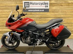 Used Triumph TIGER SPORT 660 TIGER SPORT 660 for sale in Swindon | Image 2