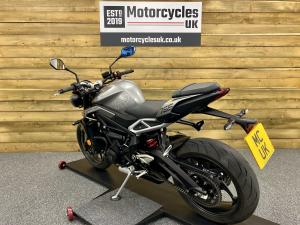 Used Triumph STREET TRIPLE 765 R STREET TRIPLE 765 R for sale in Swindon | Image 3