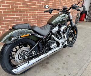 Used Harley-Davidson SOFTAIL FXBB STREET BOB SOFTAIL FXBB STREET BOB for sale in London | Image 2