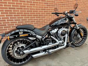 Used Harley-Davidson SOFTAIL FXBR BREAKOUT SOFTAIL FXBR BREAKOUT for sale in London | Image 2