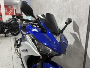 Used Yamaha YZF-R3 YZF-R3 for sale in Hull | Image 2