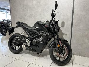 Watch video of Honda CB125 CB125R in Hull