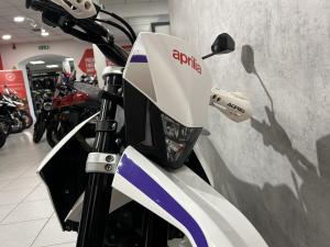Used Aprilia SX SX 125 for sale in Hull | Image 2