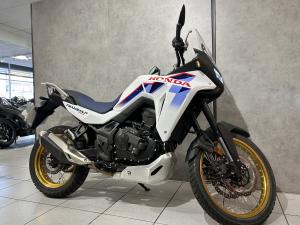 Watch video of Honda XL750 TRANSALP E-CLUTCH XL750 TRANSALP E-CLUTCH in Hull