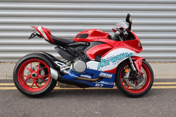 Ducati PANIGALE V2